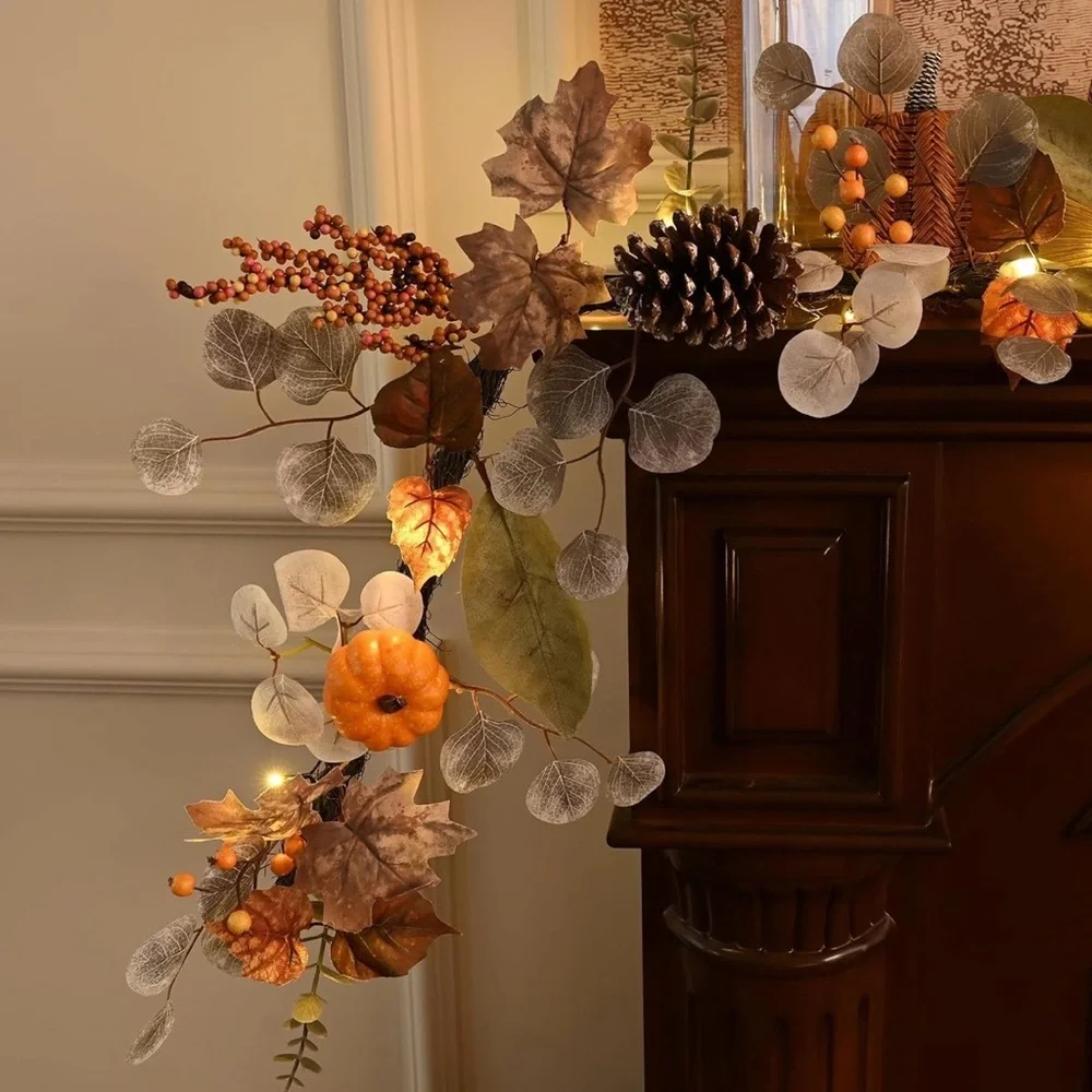 NWT Valery Madelyn Fall Maple Leaves 6’ Garland for Mantle, Table Centerpiece